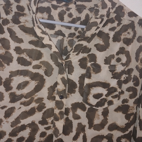 Cheetah leopard print sheer popover blouse - Picture 3 of 6